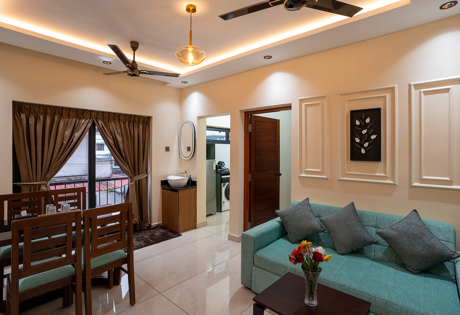https://tjvistaliving.com/wp-content/uploads/2024/07/Room-3-Image-5.jpg
